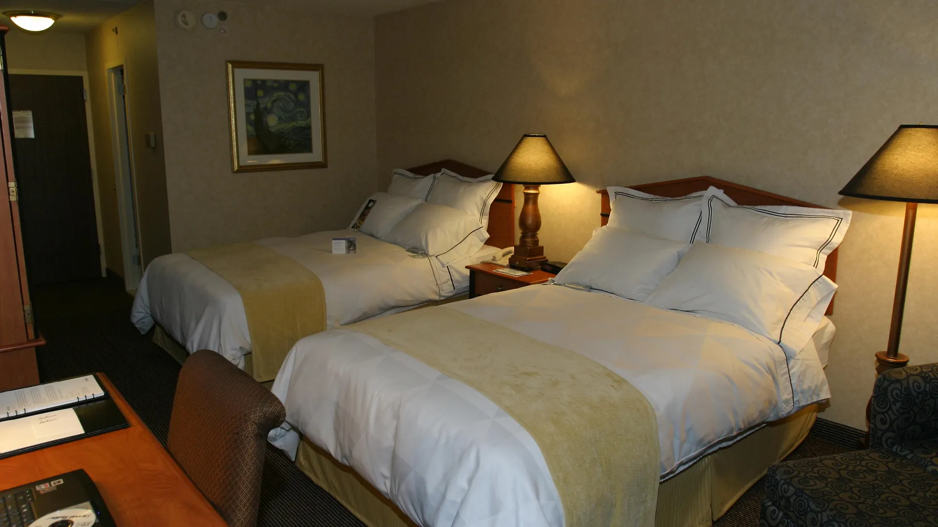 Radisson Hotel Winnipeg Downtown 4*,
