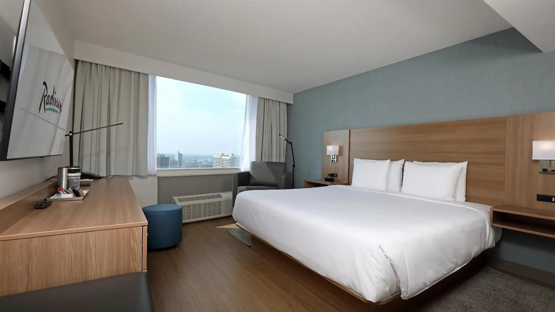 Radisson Hotel Winnipeg Downtown 4*,  Canada