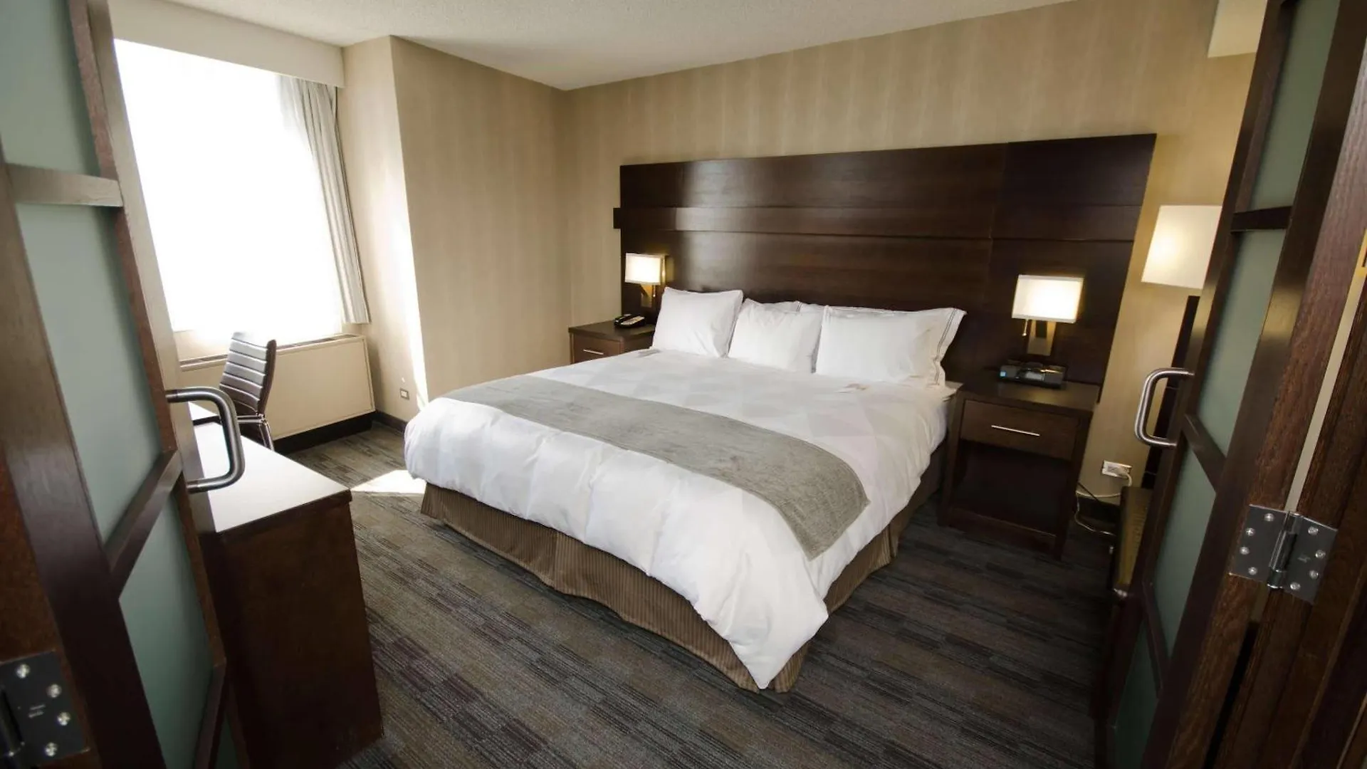 Radisson Hotel Winnipeg Downtown 4*,  Kanada